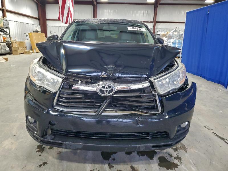 Фото 5 с аукциона – 2014 TOYOTA HIGHLANDER с VIN 5TDZKRFH5ES033888