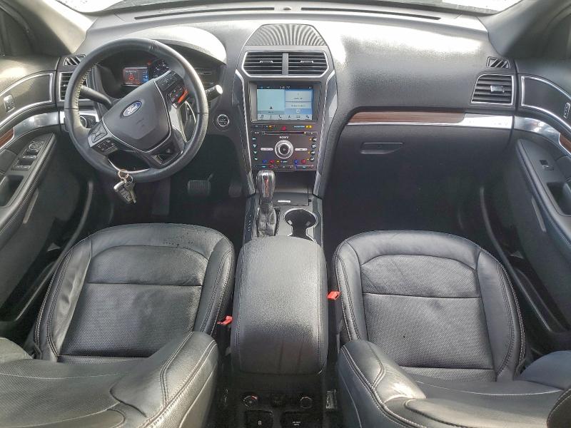 Zdjęcie 8 z aukcji – 2018 FORD EXPLORER L z VIN 1FM5K7F81JGA52196