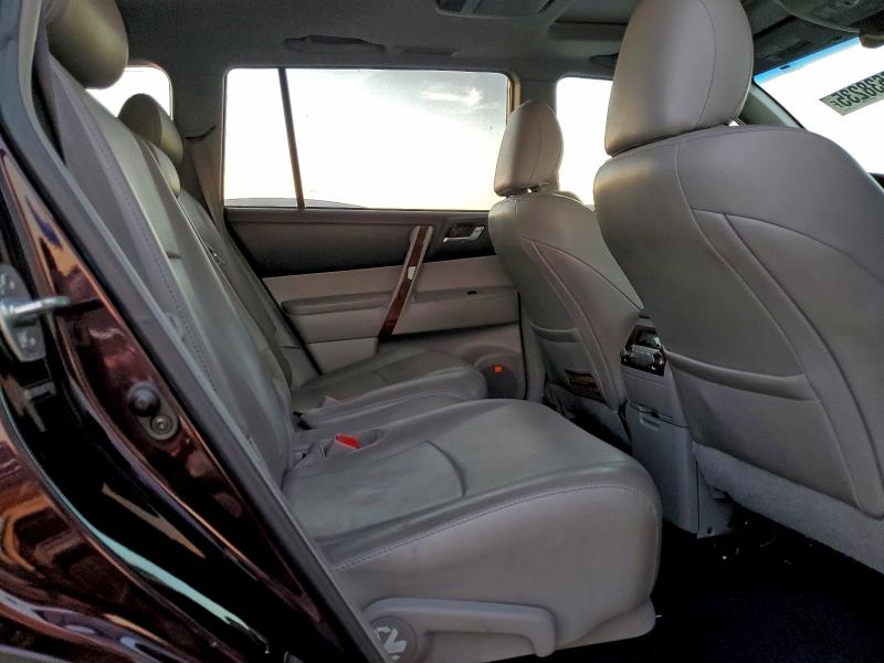 Photo 11 from auction – 2013 TOYOTA HIGHLANDER with VIN 5TDYK3EH4DS116124