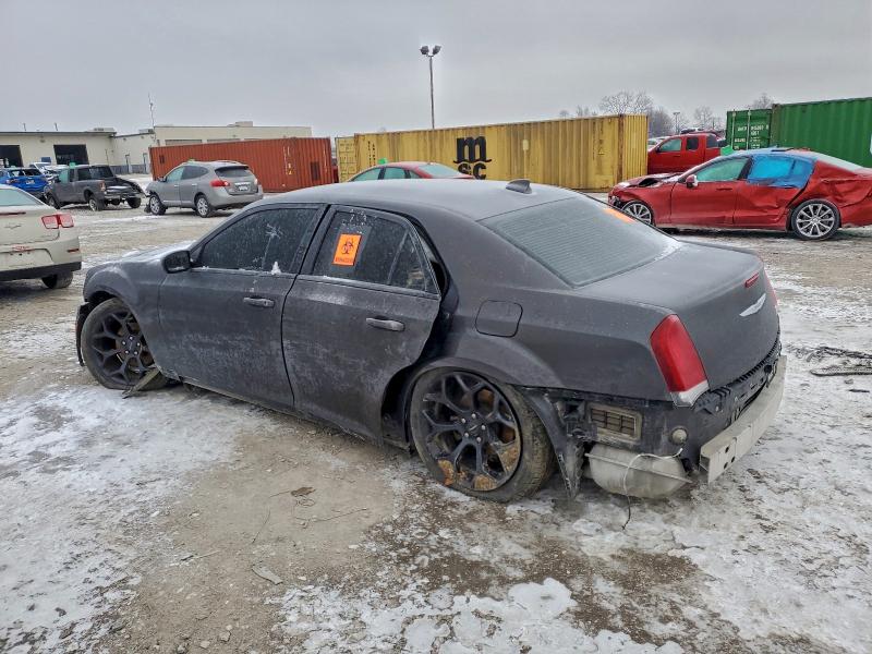 Photo 2 from auction – 2019 CHRYSLER 300 S with VIN 2C3CCABG1KH628706