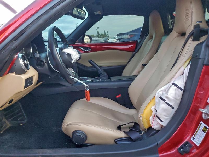 Photo 7 from auction – 2017 MAZDA MX-5 MIATA with VIN JM1NDAM74H0102050