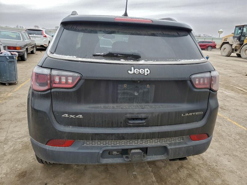 Photo 6 from auction – 2018 JEEP COMPASS with VIN 3C4NJDCB0JT252732