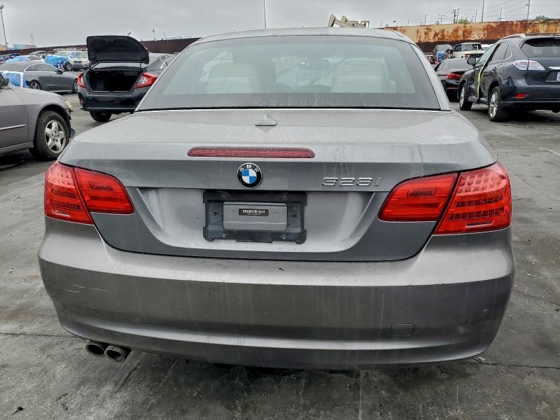 Photo 6 from auction – 2012 BMW 328 I SULE with VIN WBADW7C55CE729504