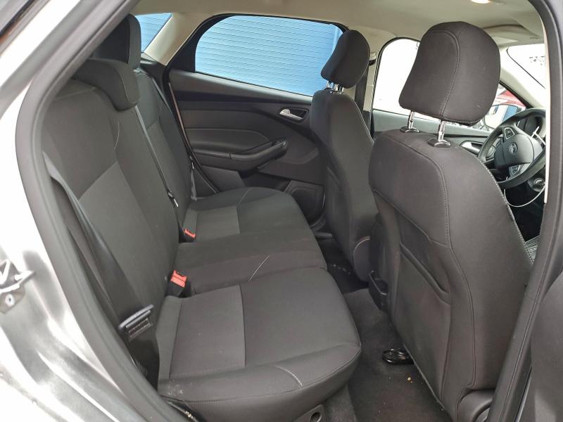 Photo 10 from auction – 2017 FORD FOCUS SE with VIN 1FADP3K28HL215638