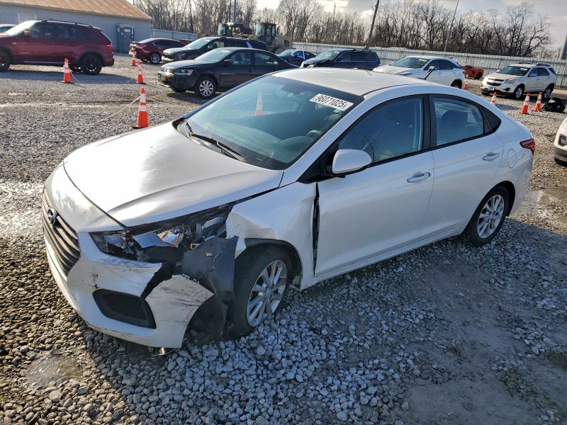 HYUNDAI ACCENT SE 2018 with VIN 3KPC24A38JE034011 - Photo from auction
