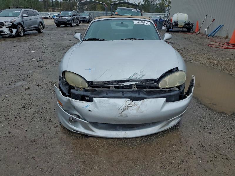 Photo 5 from auction – 2001 MAZDA MX-5 MIATA with VIN JM1NB353X10206223