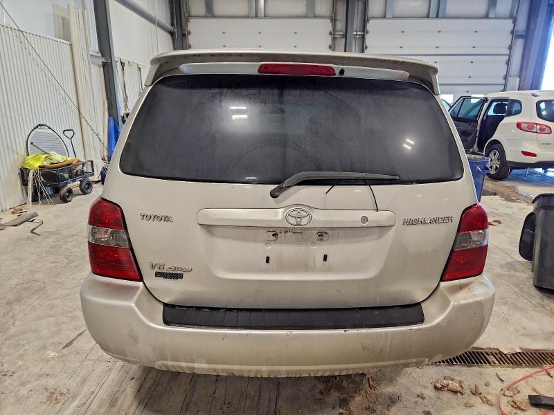 Photo 6 from auction – 2004 TOYOTA HIGHLANDER with VIN JTEEP21A340054625