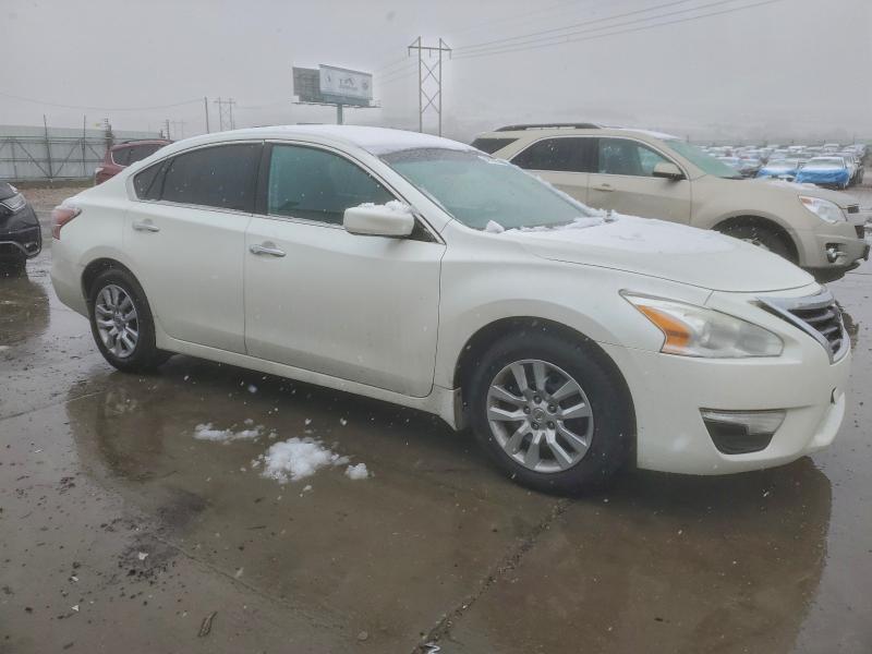 Photo 4 from auction – 2015 NISSAN ALTIMA 2.5 with VIN 1N4AL3AP5FC293514