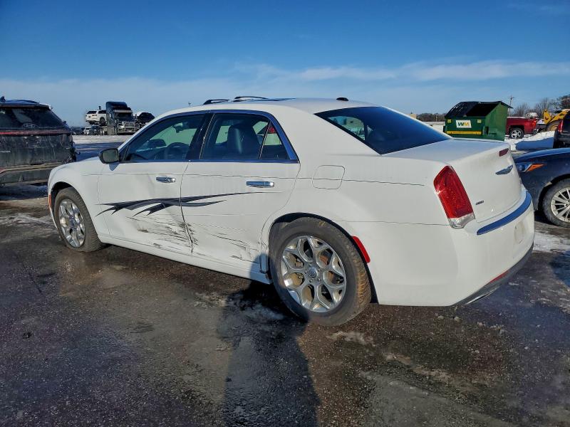 Photo 2 from auction – 2017 CHRYSLER 300C PLATI with VIN 2C3CCASG8HH616433