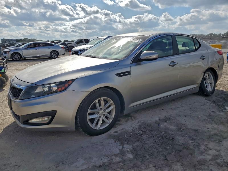 KIA OPTIMA LX 2012 with VIN KNAGM4A73C5285805 - Photo from auction