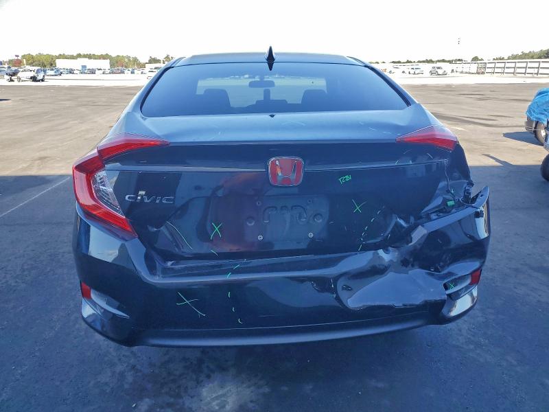 Photo 6 from auction – 2018 HONDA CIVIC EX with VIN 19XFC2F76JE030128