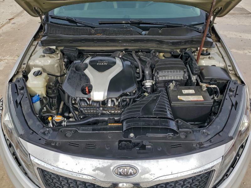 Photo 11 from auction – 2011 KIA OPTIMA SX with VIN KNAGR4A69B5137004