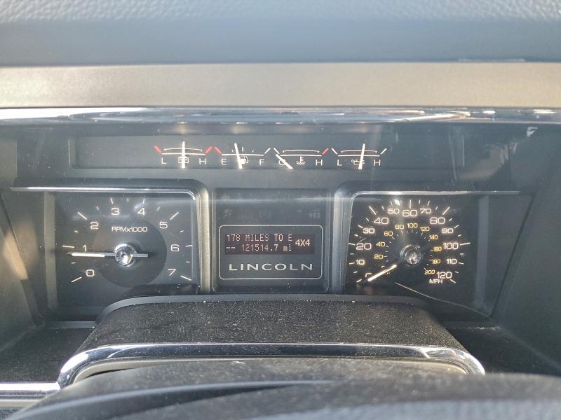 Photo 9 from auction – 2014 LINCOLN NAVIGATOR with VIN 5LMJJ3J55EEL01475