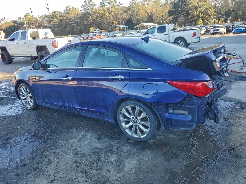 Photo 2 from auction – 2013 HYUNDAI SONATA SE with VIN 5NPEC4AC3DH810115