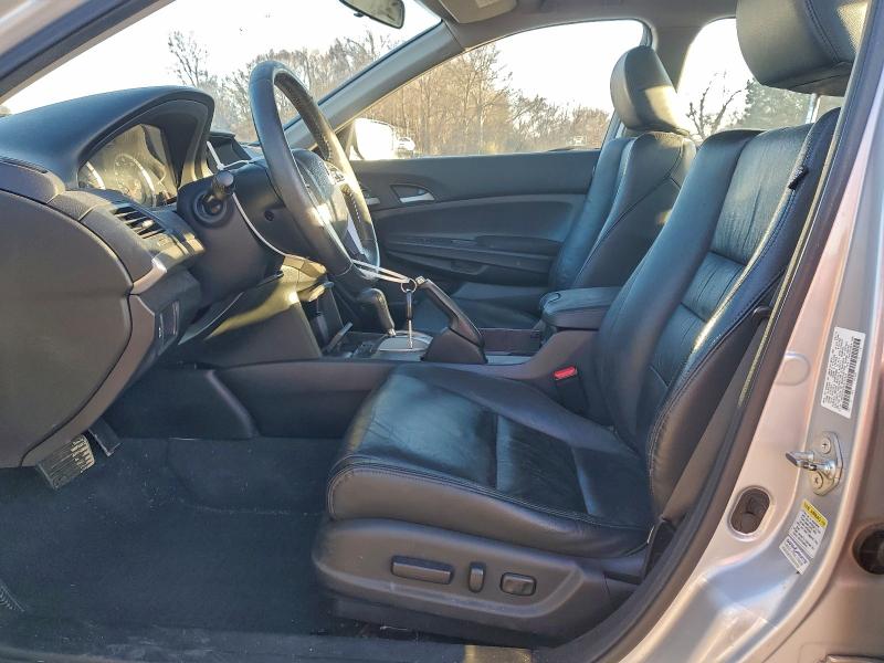 Photo 7 from auction – 2012 HONDA ACCORD with VIN 1HGCP2F64CA019554