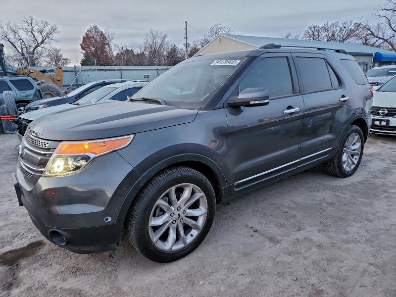 FORD EXPLORER L 2015 with VIN 1FM5K8F83FGA40385 - Photo from auction