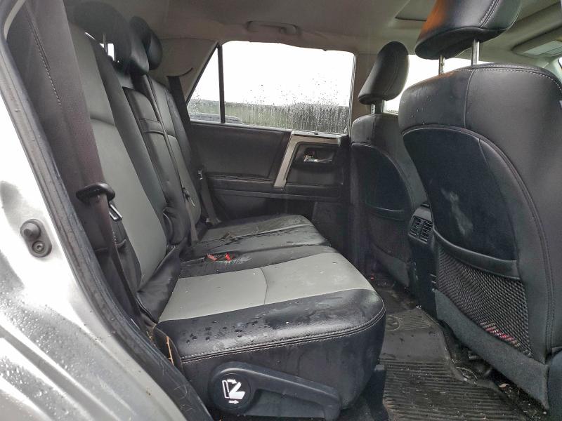 Photo 11 from auction – 2019 TOYOTA 4RUNNER SR with VIN JTEBU5JR4K5655108