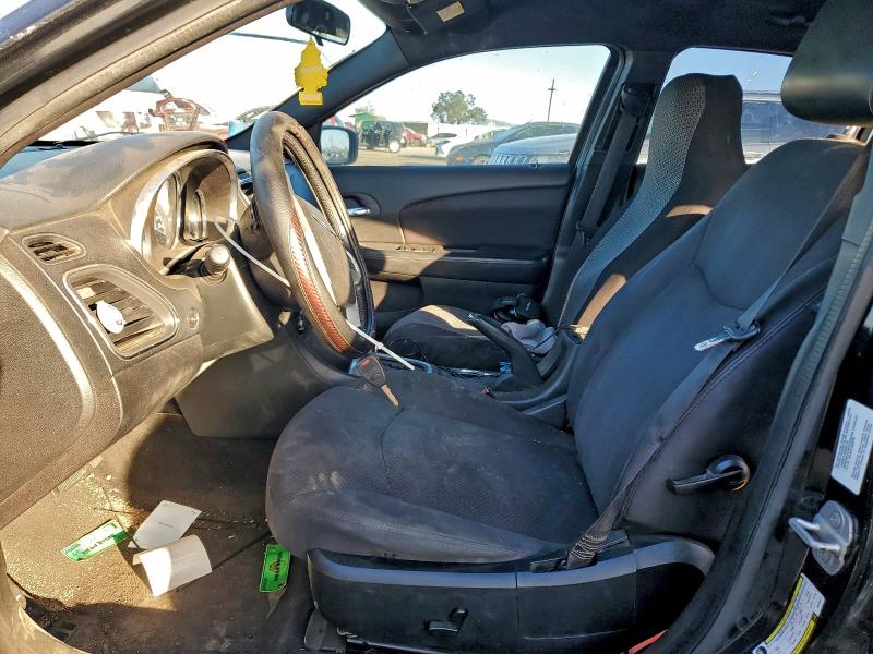 Photo 7 from auction – 2013 CHRYSLER 200 with VIN 1C3CCBBB6DN764477