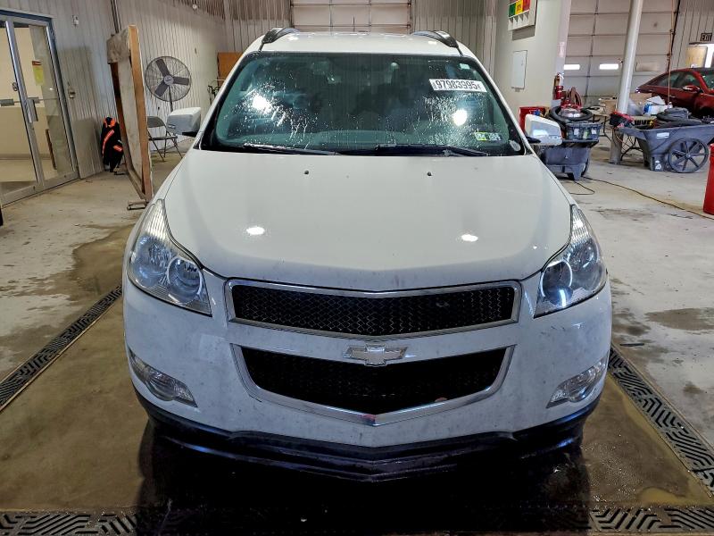 Photo 5 from auction – 2011 CHEVROLET TRAVERSE L with VIN 1GNKVGED7BJ350809