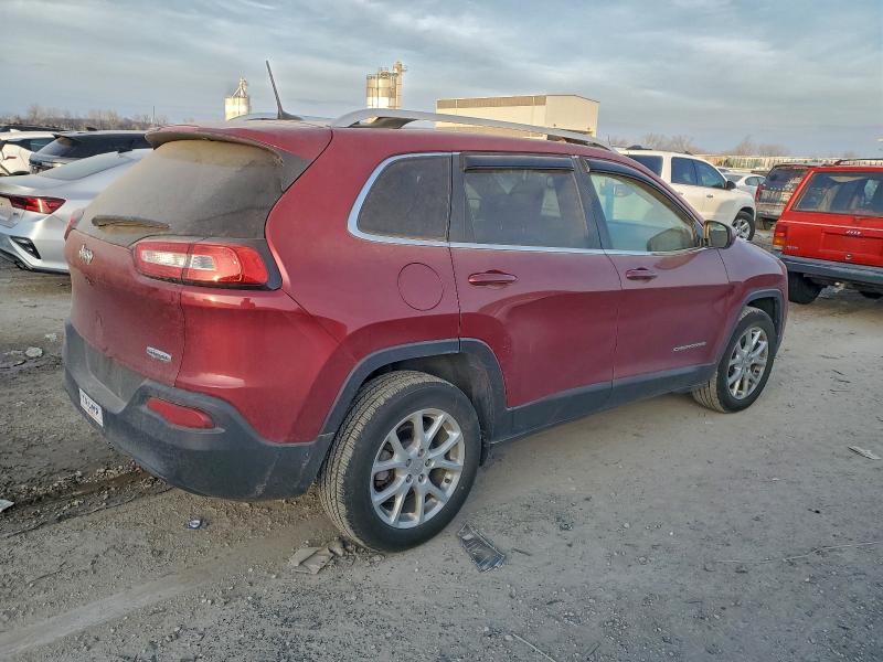 Photo 3 from auction – 2017 JEEP CHEROKEE with VIN 1C4PJLCB3HW643171