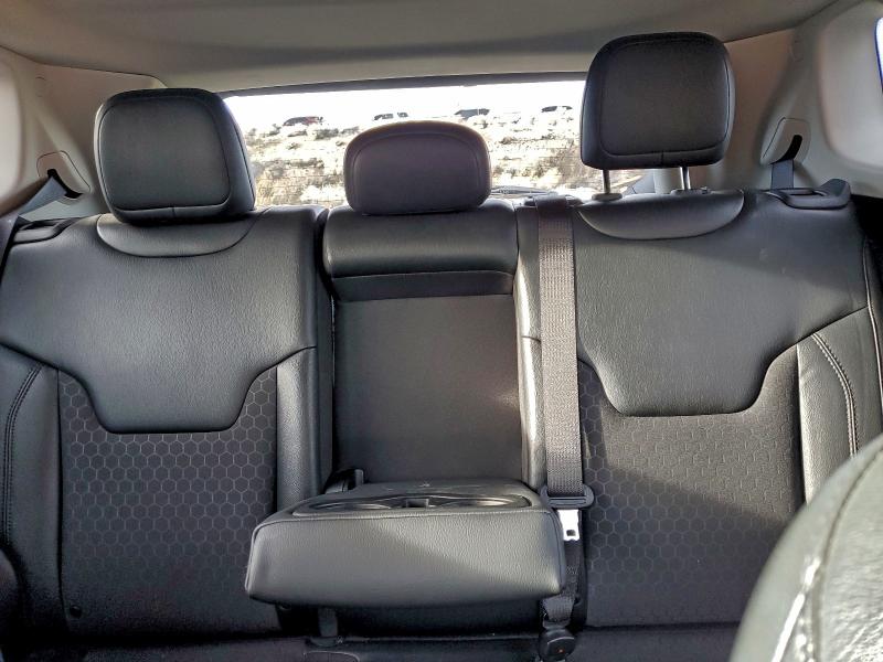 Photo 10 from auction – 2019 JEEP COMPASS LA with VIN 3C4NJDBB4KT665157