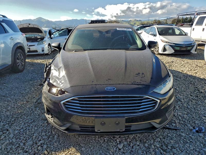 Photo 5 from auction – 2019 FORD FUSION SE with VIN 3FA6P0LU1KR139809