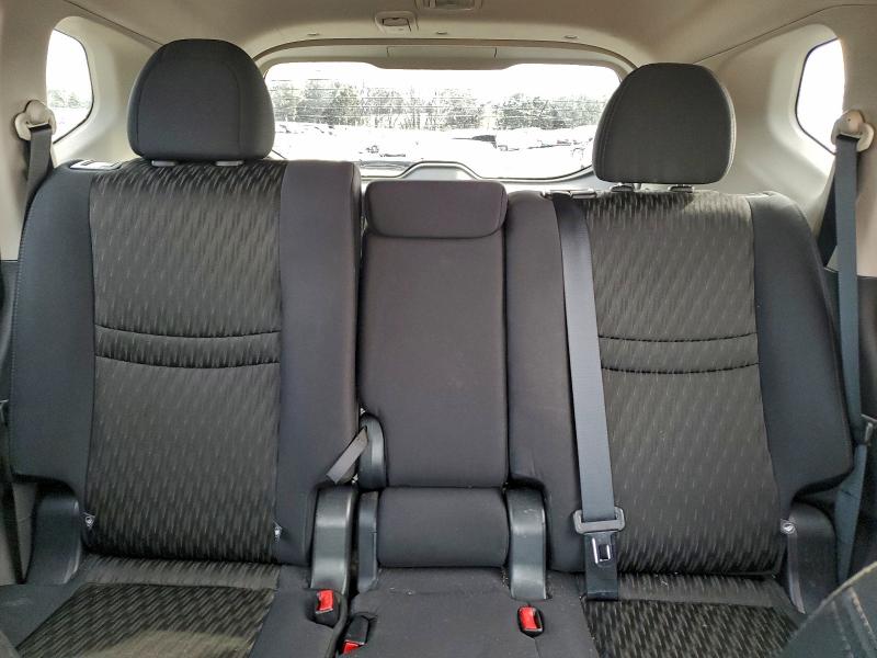 Photo 10 from auction – 2017 NISSAN ROGUE S with VIN 5N1AT2MT8HC786714