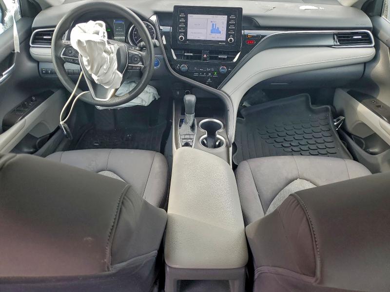 Photo 8 from auction – 2023 TOYOTA CAMRY LE with VIN 4T1C31AK6PU619954