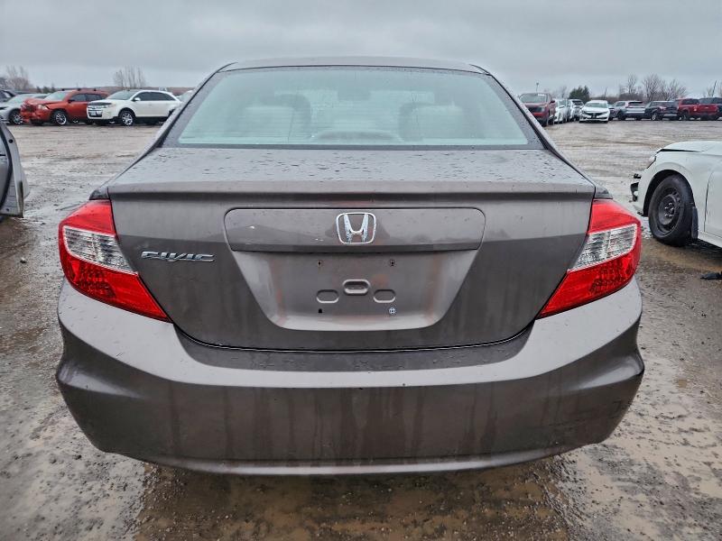Фото 6 с аукциона – 2012 HONDA CIVIC LX с VIN 2HGFB2F48CH044498