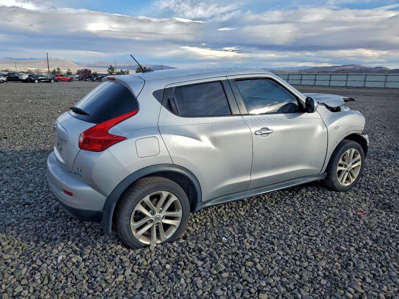 Photo 3 from auction – 2014 NISSAN JUKE S with VIN JN8AF5MR3ET350435