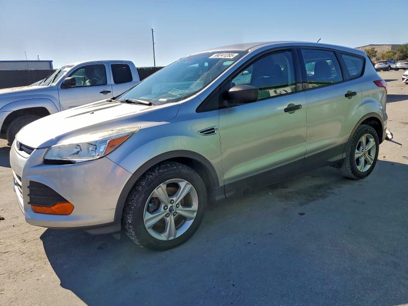 FORD ESCAPE S 2015 with VIN 1FMCU0F77FUC30945 - Photo from auction