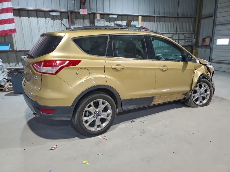 Photo 3 from auction – 2014 FORD ESCAPE SE with VIN 1FMCU9G92EUE26200
