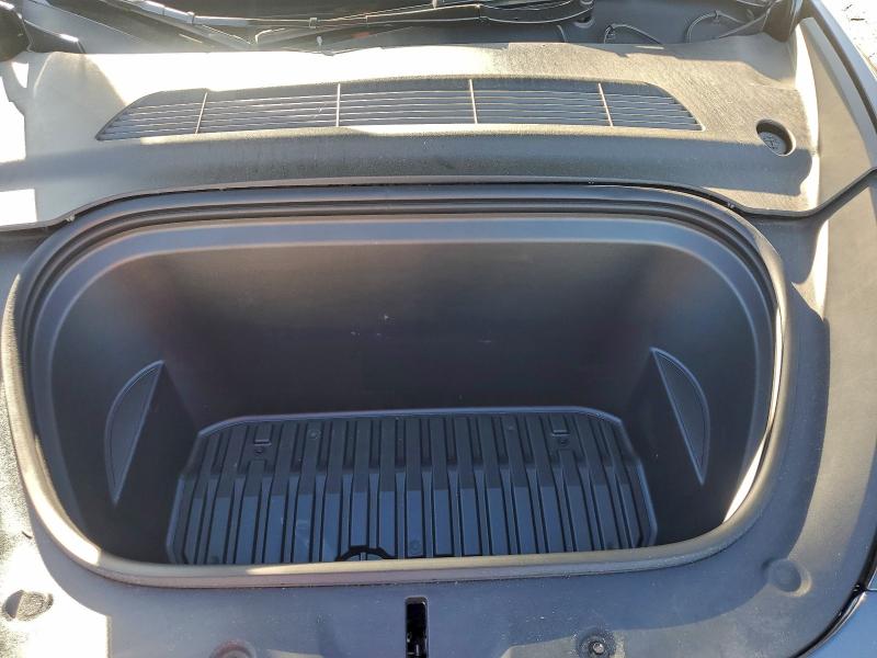 Photo 11 from auction – 2024 TESLA MODEL Y with VIN 7SAYGDEE9RF045336