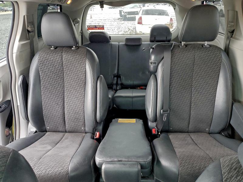 Photo 10 from auction – 2012 TOYOTA SIENNA SPO with VIN 5TDXK3DC2CS208753