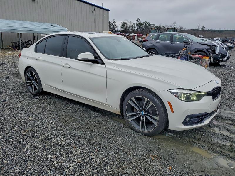 Photo 4 from auction – 2018 BMW 330 with VIN WBA8B9G52JNU99291