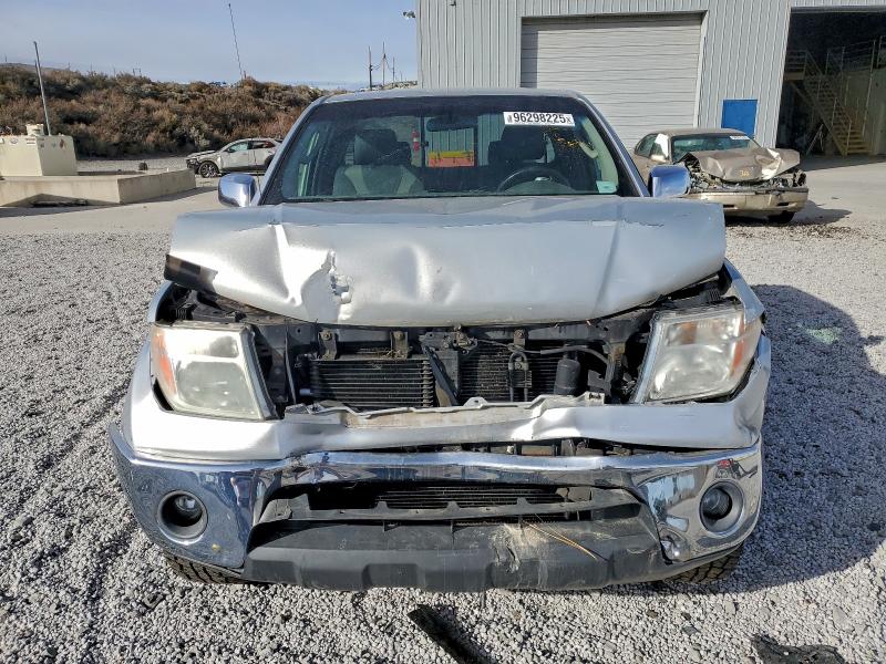 Photo 5 from auction – 2006 NISSAN FRONTIER K with VIN 1N6AD06W06C435349