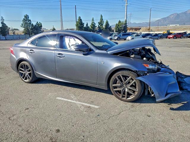 Photo 4 from auction – 2016 LEXUS IS 200T with VIN JTHBA1D25G5026953