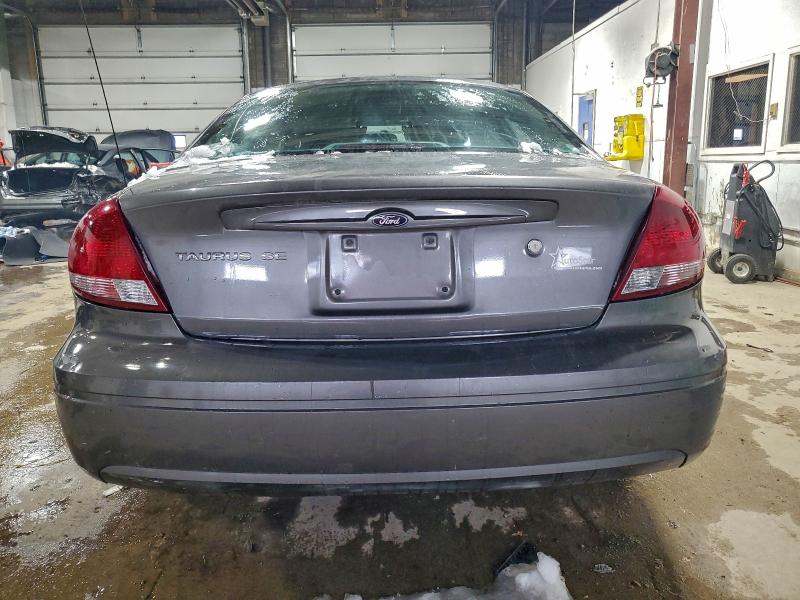 Photo 6 from auction – 2005 FORD TAURUS SE with VIN 1FAFP53UX5A269700