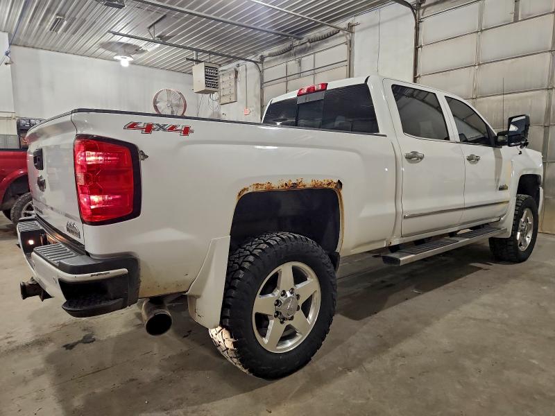 Photo 3 from auction – 2015 CHEVROLET SILVERADO with VIN 1GC1KXE88FF526338