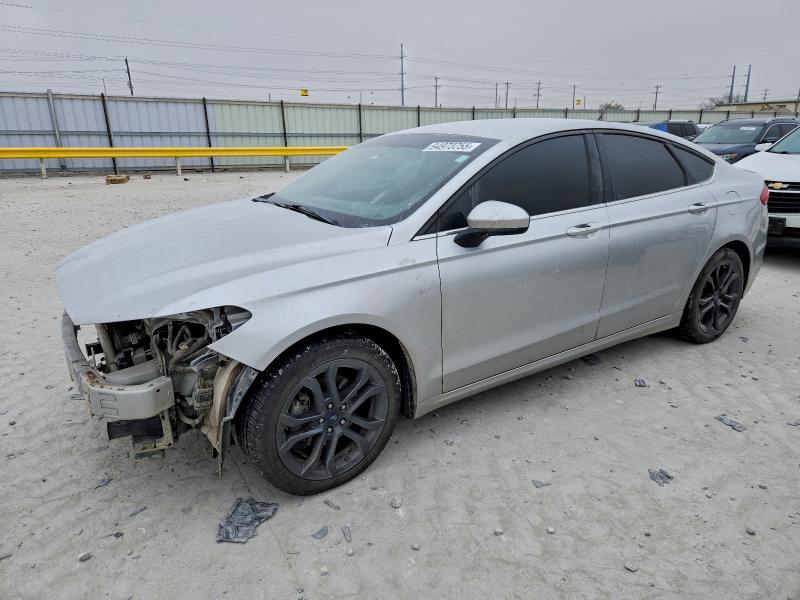 FORD FUSION SE 2018 with VIN 3FA6P0HD2JR131001 - Photo from auction