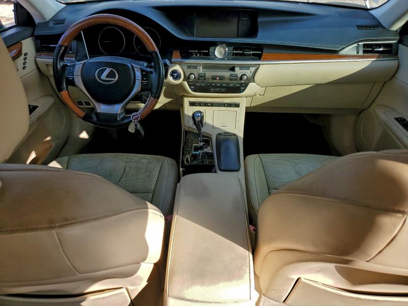 Photo 8 from auction – 2014 LEXUS ES 300H with VIN JTHBW1GG6E2056891