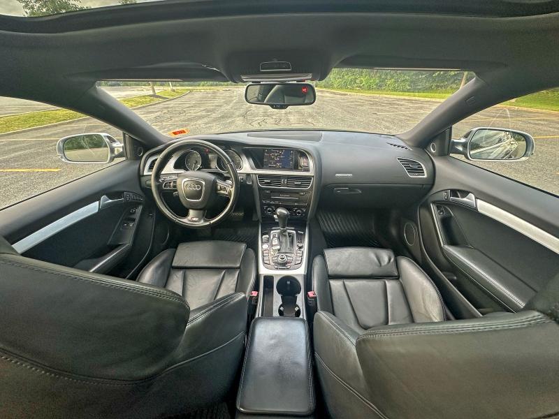 Photo 9 from auction – 2012 AUDI S5 PRESTIG with VIN WAUVVAFR8CA000861