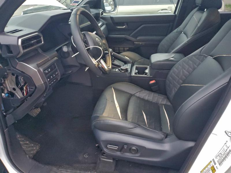 Photo 7 from auction – 2024 TOYOTA TACOMA DOU with VIN 3TMLB5JN1RM058384