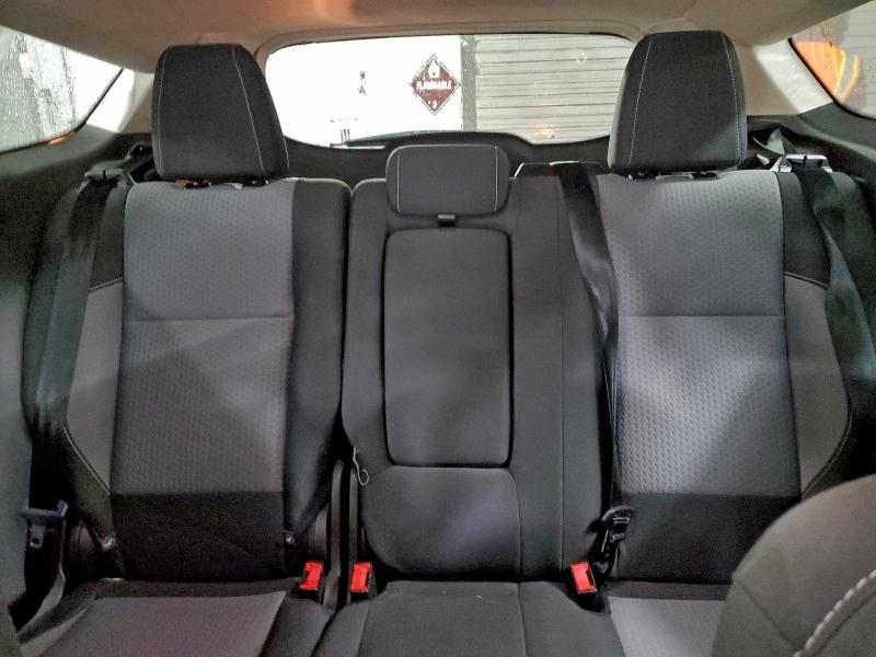 Photo 10 from auction – 2017 FORD ESCAPE SE with VIN 1FMCU9GD8HUD49812