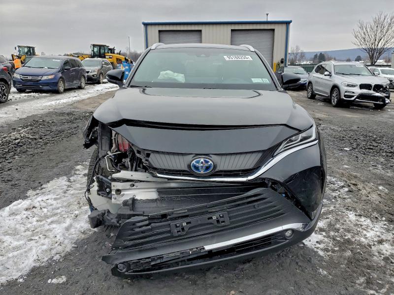 Photo 5 from auction – 2023 TOYOTA VENZA LE with VIN JTEAAAAH2PJ127957