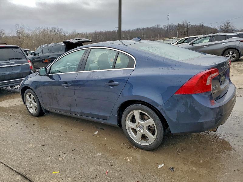 Photo 2 from auction – 2012 VOLVO S60 T5 with VIN YV1622FS1C2095387