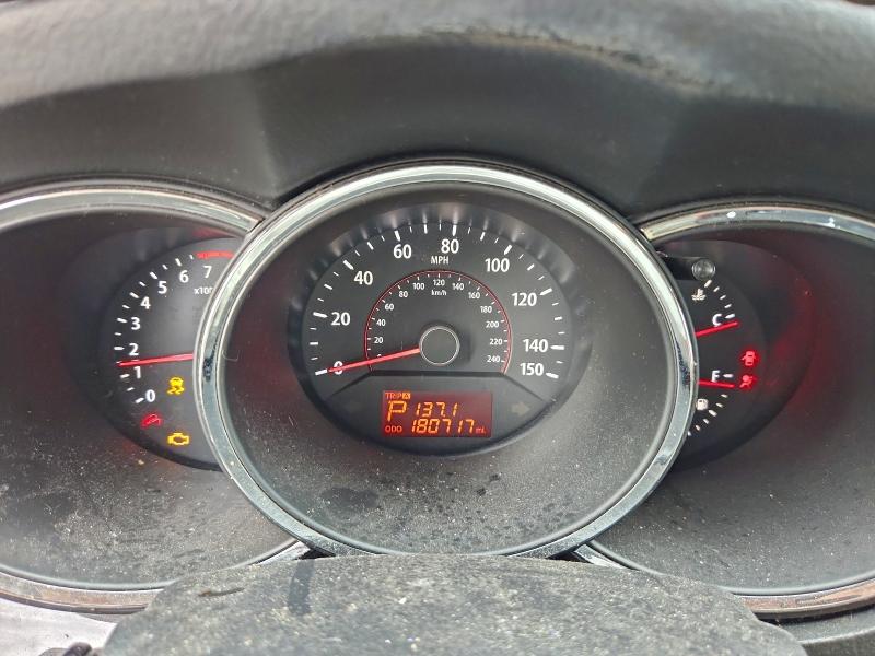 Photo 9 from auction – 2011 KIA SORENTO EX with VIN 5XYKU4A2XBG135388