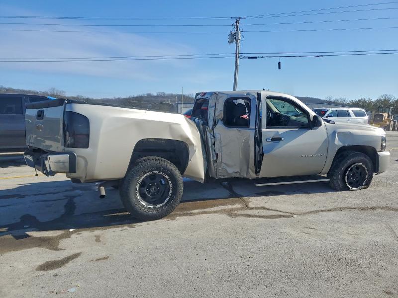 Photo 3 from auction – 2007 CHEVROLET SILVERADO with VIN 1GCEC19J47E527731