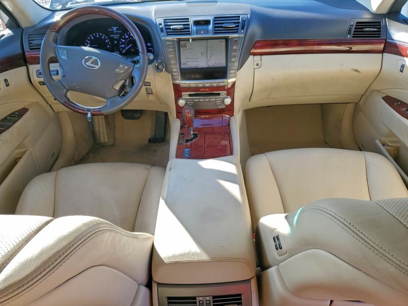 Photo 8 from auction – 2011 LEXUS LS 460 with VIN JTHCL5EF4B5010730