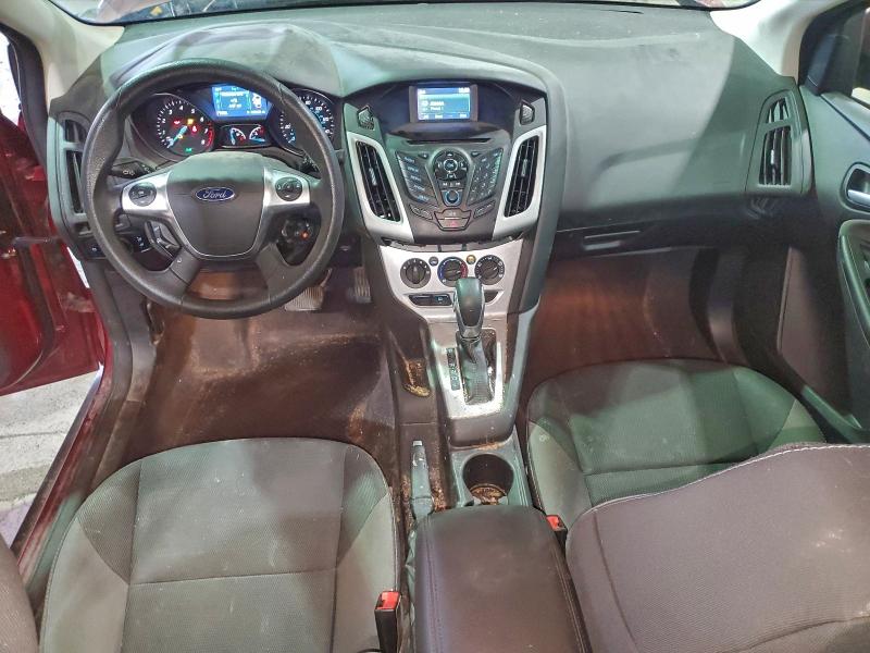 Photo 8 from auction – 2014 FORD FOCUS SE with VIN 1FADP3F28EL450823